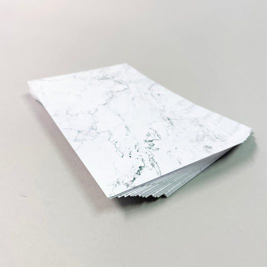 Hautauskortti - 9 x 14 cm